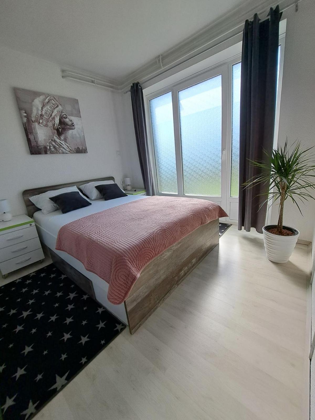 Apartmani Habibi Jalzabet Exteriér fotografie